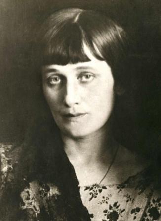 ahmatova biografiya